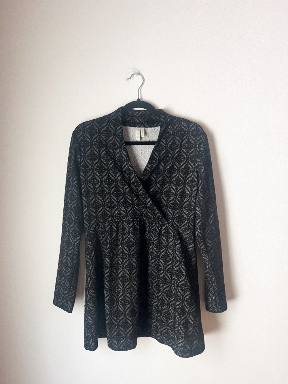 Sahalie Black Jacquard Faux Wrap Mini Dress/Tunic Long Sleeve Geometric Size M
